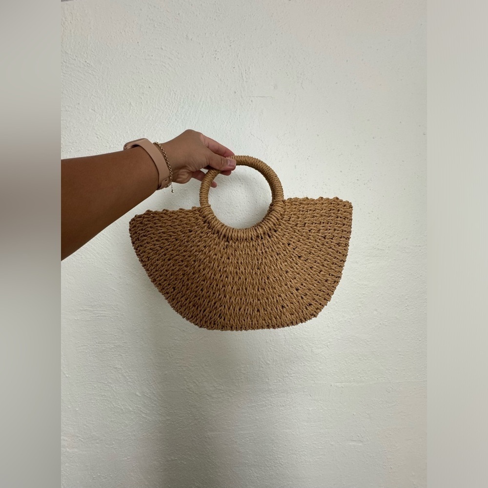 Woven Tote Basket Bag - Picture 3 of 11